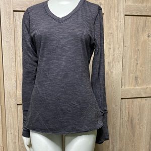 Cutter & Buck V neck long sleeved w/thumb hole two layer thermal Dark gray/black